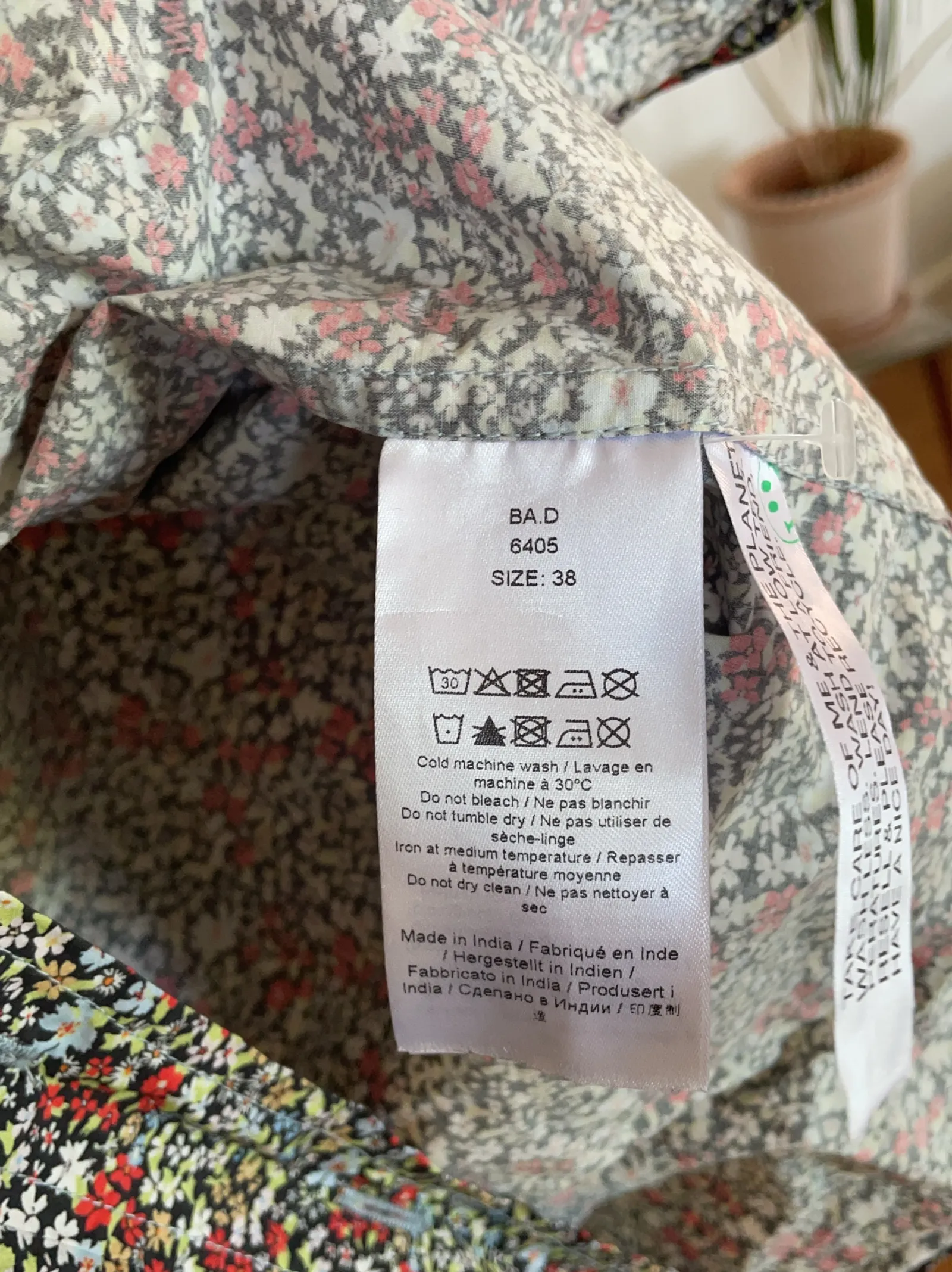 Miniatyrbild 3